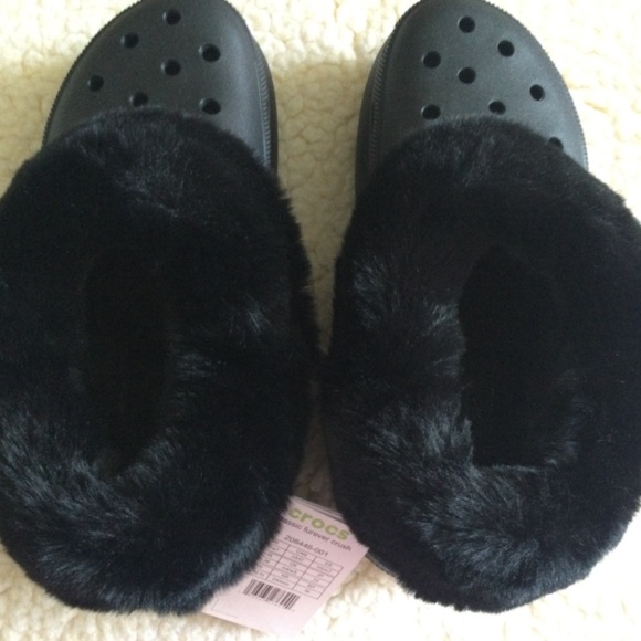 CROCS Furever Crush Classic fur lined Clog ( NEW w/Tags & Bag ) - Picture 8 of 13